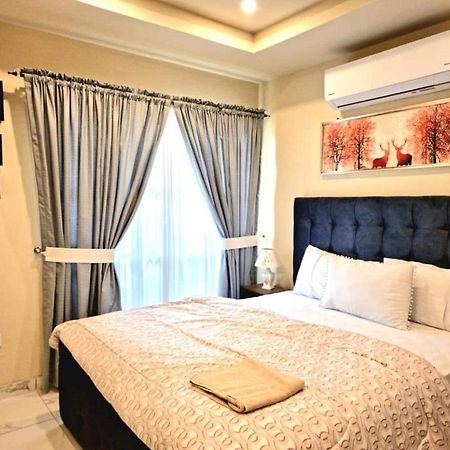 Comfortable & Lovely 1 Bed Apt In Bahria Town Равалпінді Екстер'єр фото