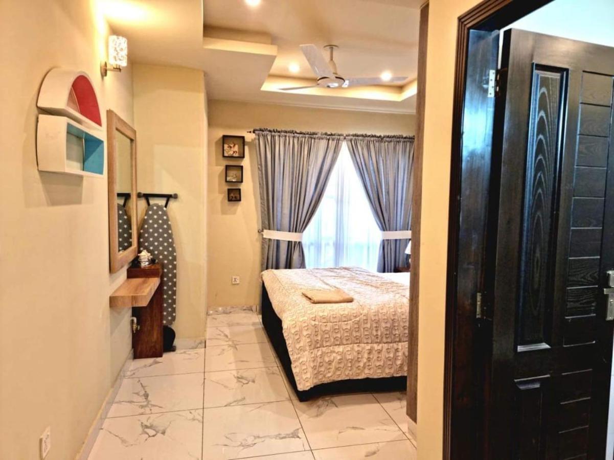 Comfortable & Lovely 1 Bed Apt In Bahria Town Равалпінді Екстер'єр фото